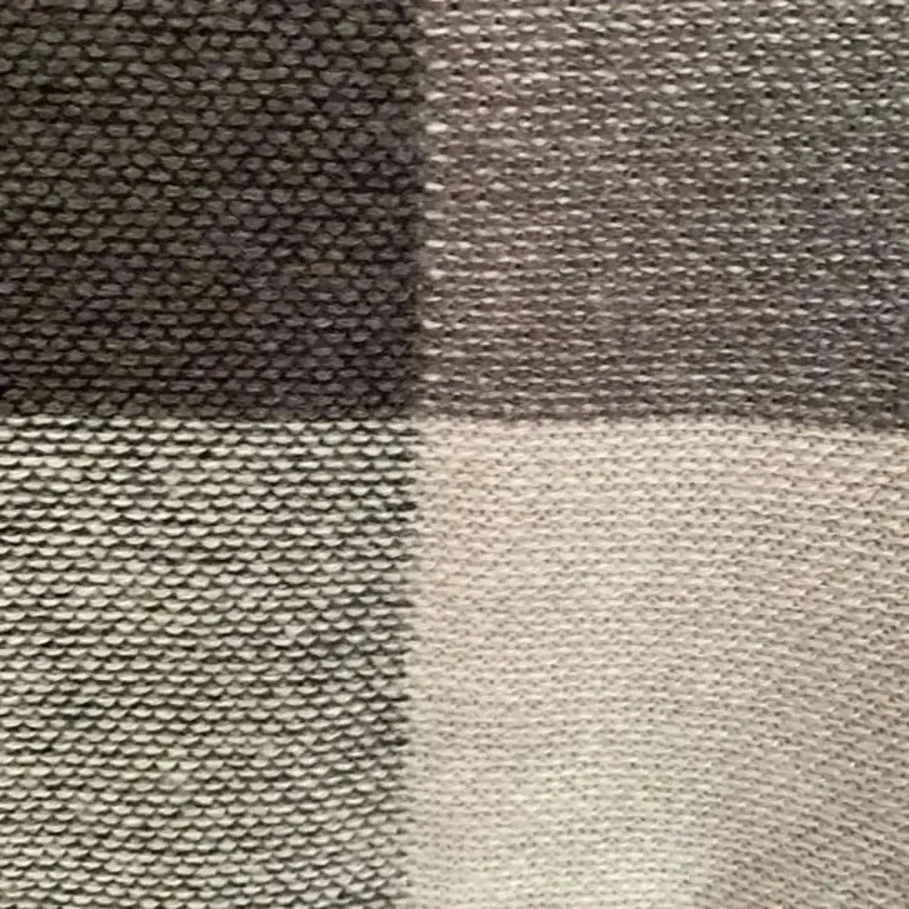 Ryan Seacrest Distinction  men’s sweater